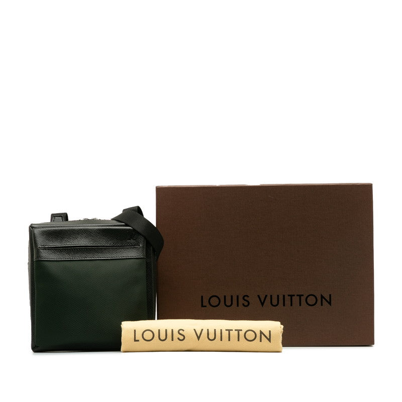 Louis Vuitton Taiga Saigon M30902 Black Black Nylon Leather  Louis Vuitton