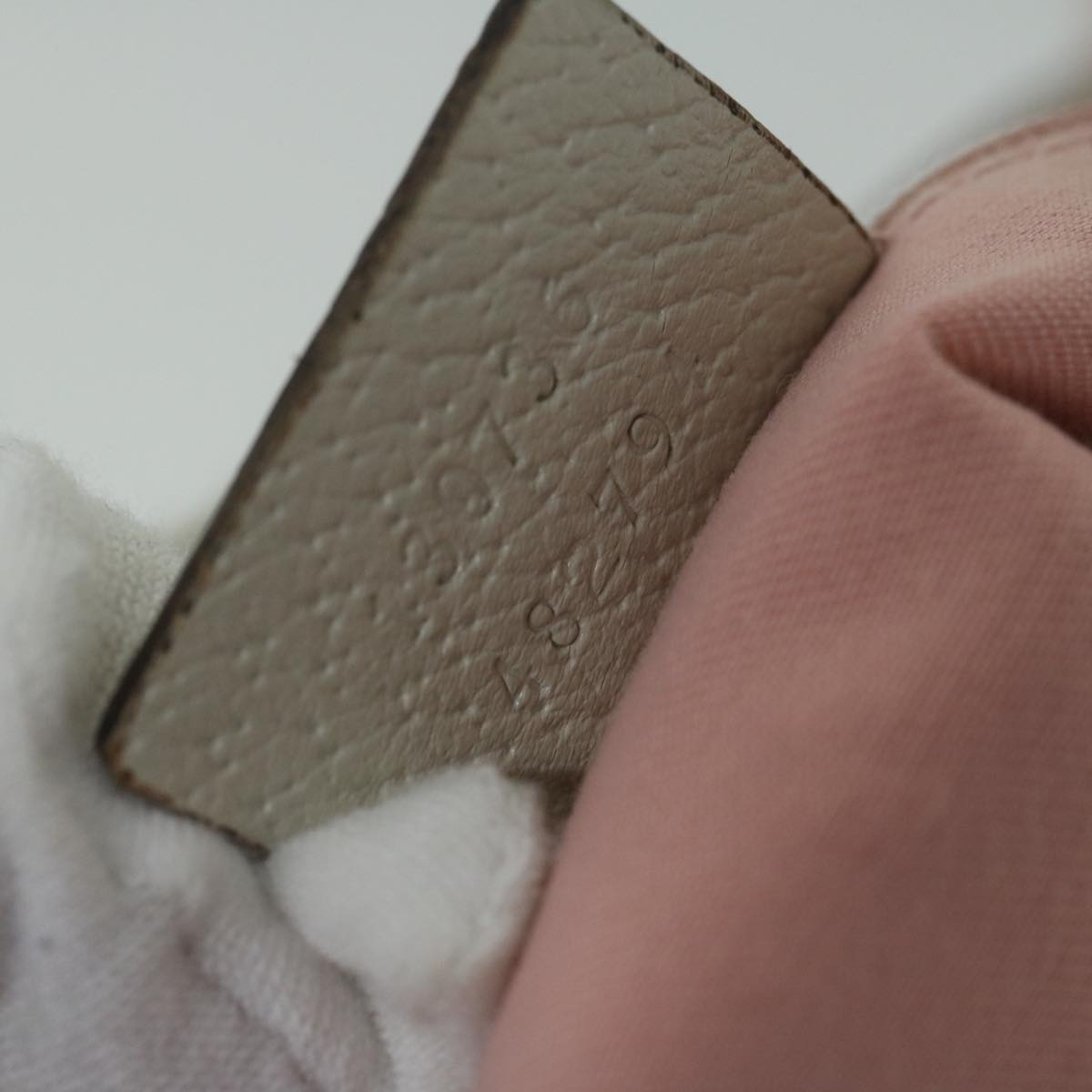 Gucci Abbey  Canvas Shoulder Bag ()