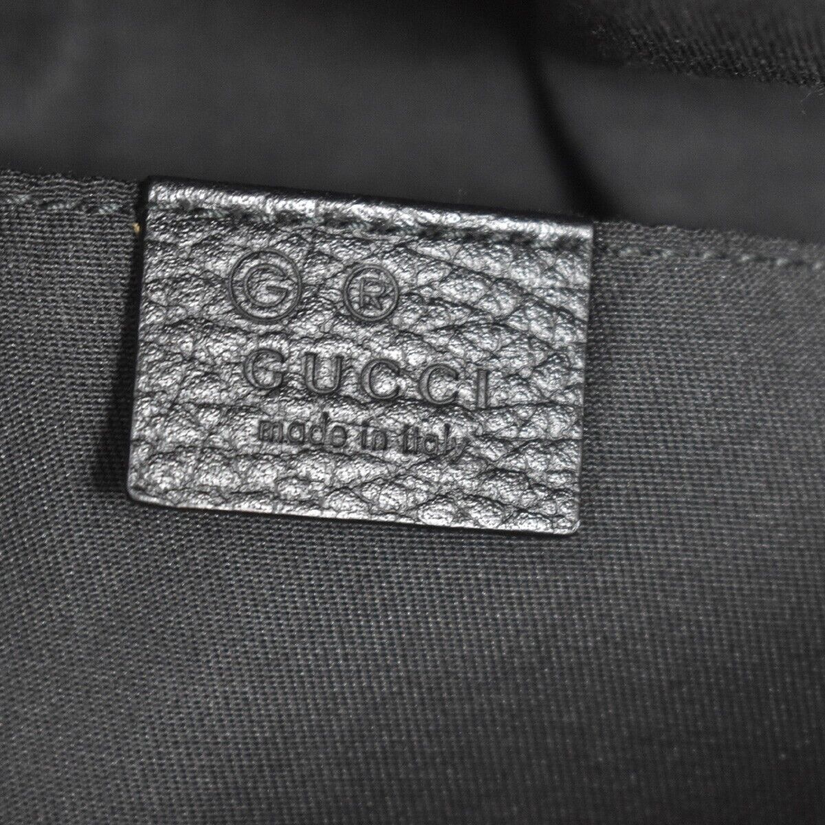 Gucci Gg Canvas  Canvas Clutch Bag ()