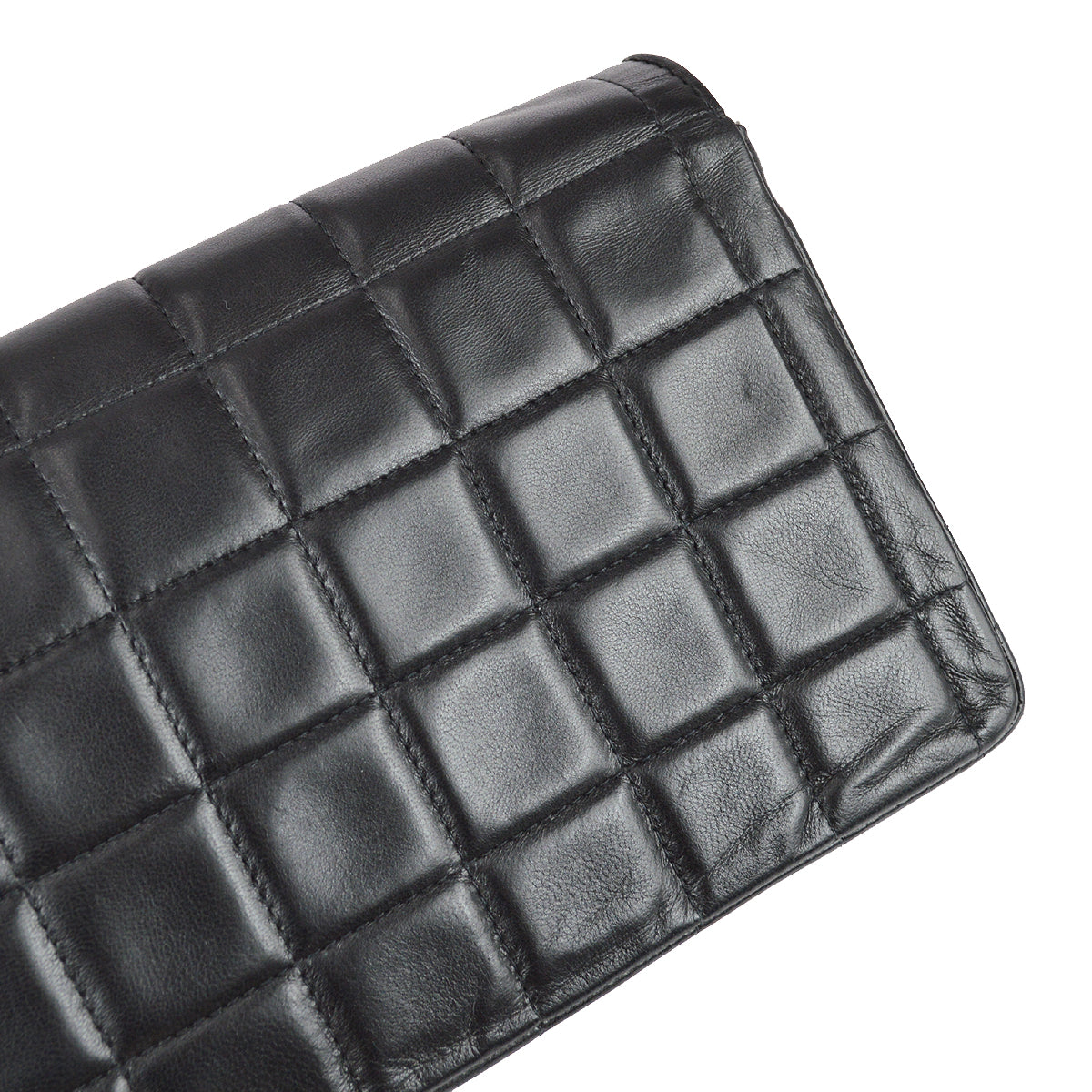 Luxury Chanel 2000-2001 Black Lambskin Choco Bar East West SHW