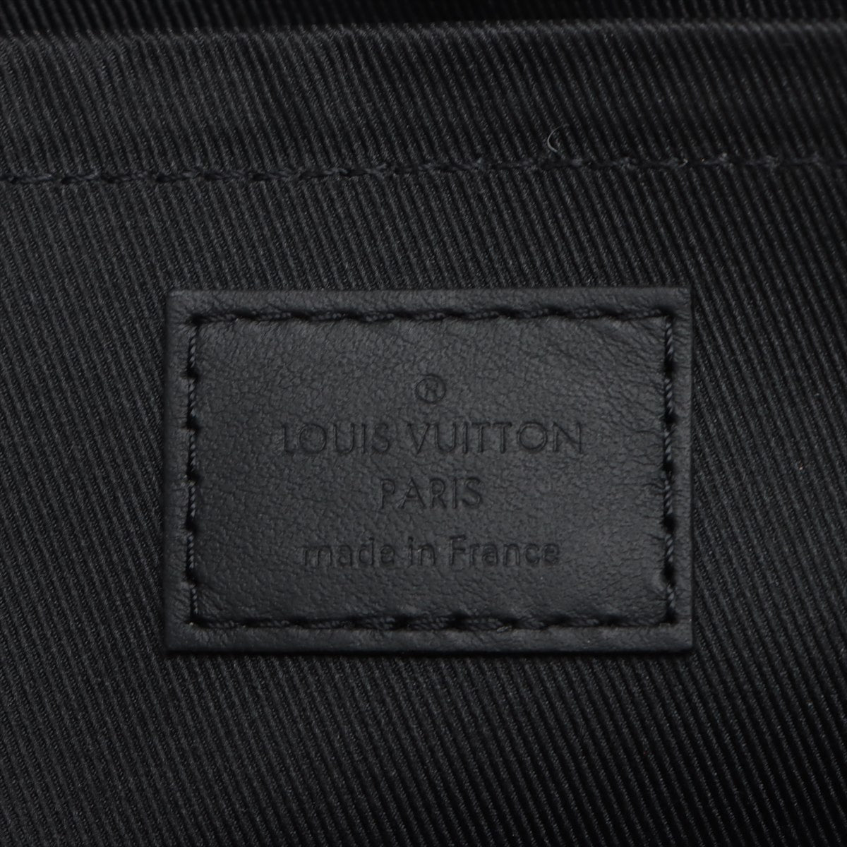 Louis Vuitton LV Aerogram City Pol M59255