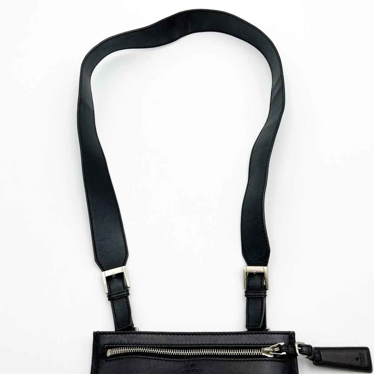 Gucci  Canvas Shoulder Bag ()