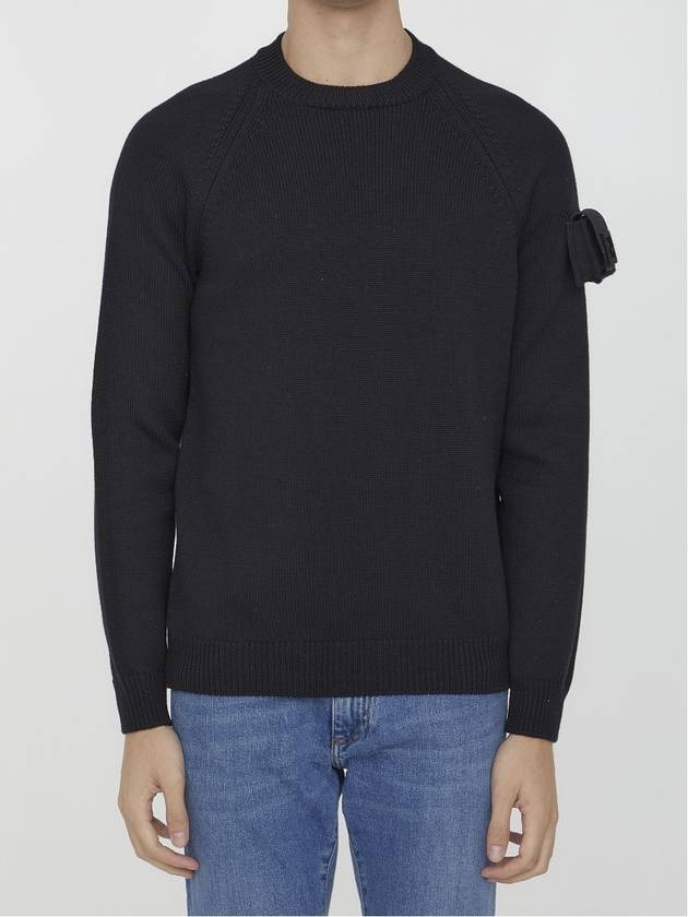 Luxury Fendi Men's Baguette Sleeve Wool Knit Top Black