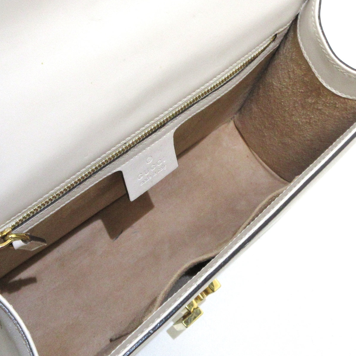 Gucci Sylvie  Leather Shoulder Bag ()