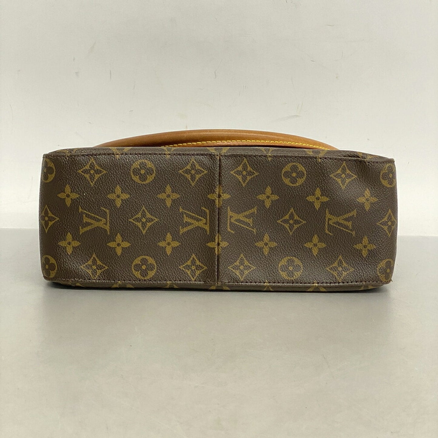 Louis Vuitton Looping Gm  Canvas Shoulder Bag ()