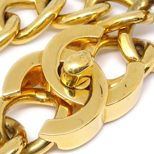 Luxury Chanel 1996 Turnlock Gold Chain Bracelet 96A