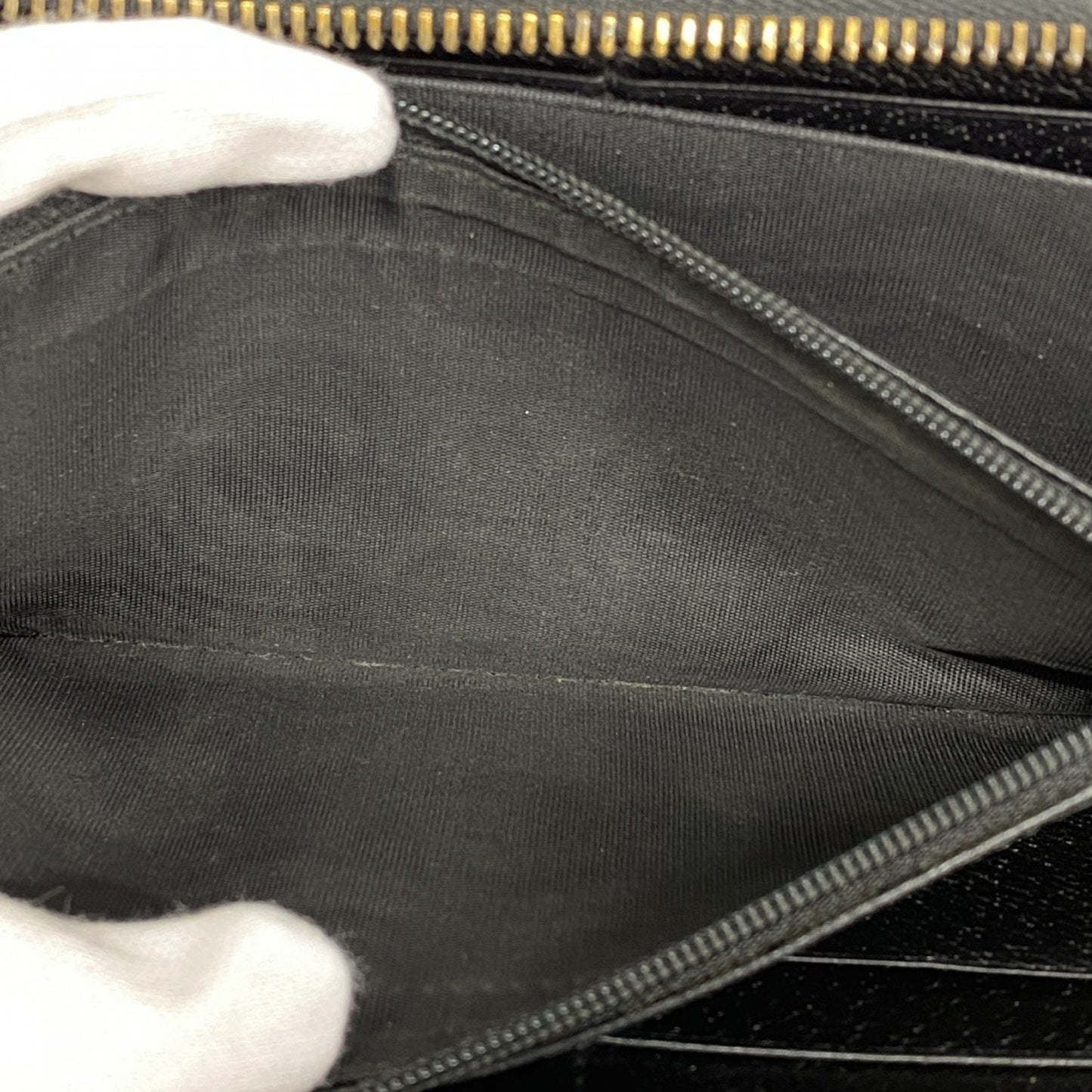 Gucci  Leather Long Wallet (Bi-Fold)