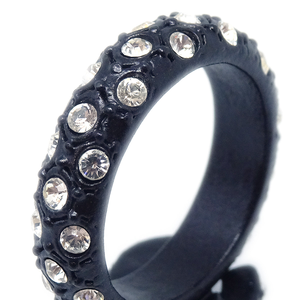 Luxury Chanel 2002 Crystal & Black CC Ring #53
