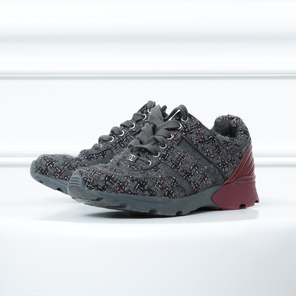 Chanel Grey -Red Tweed Sneakers 39