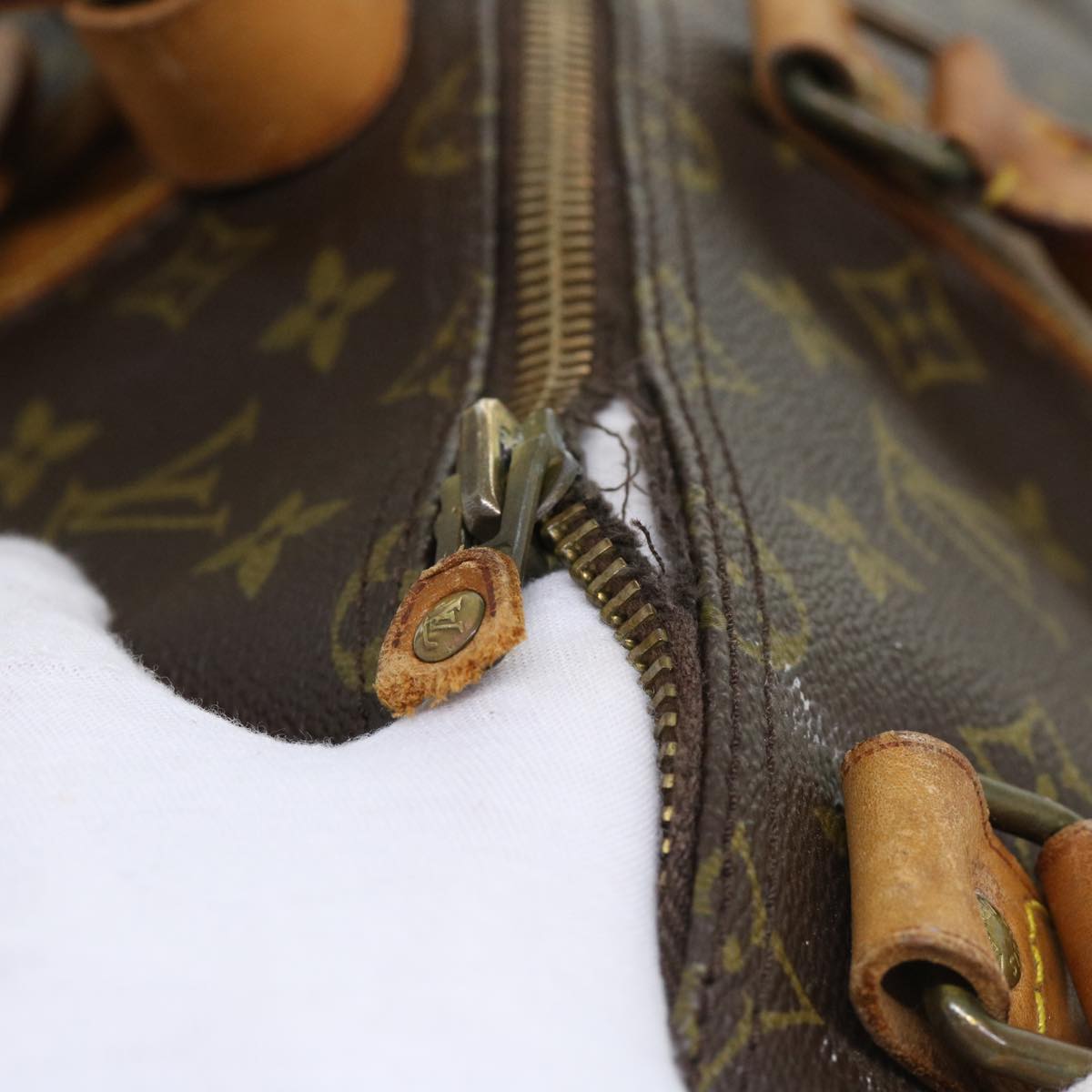 LOUIS VUITTON Monogram Keepall 50 Boston Bag M41426 LV cl739