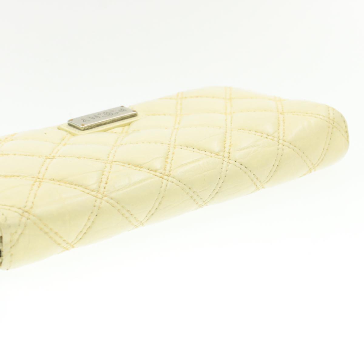 Luxury Chanel Matelasse Zippy Long Wallet Beige CC  cr619