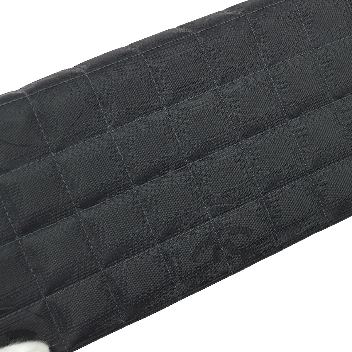Luxury Chanel 2000-2001 Nylon New Travel Line East West Flap Bag