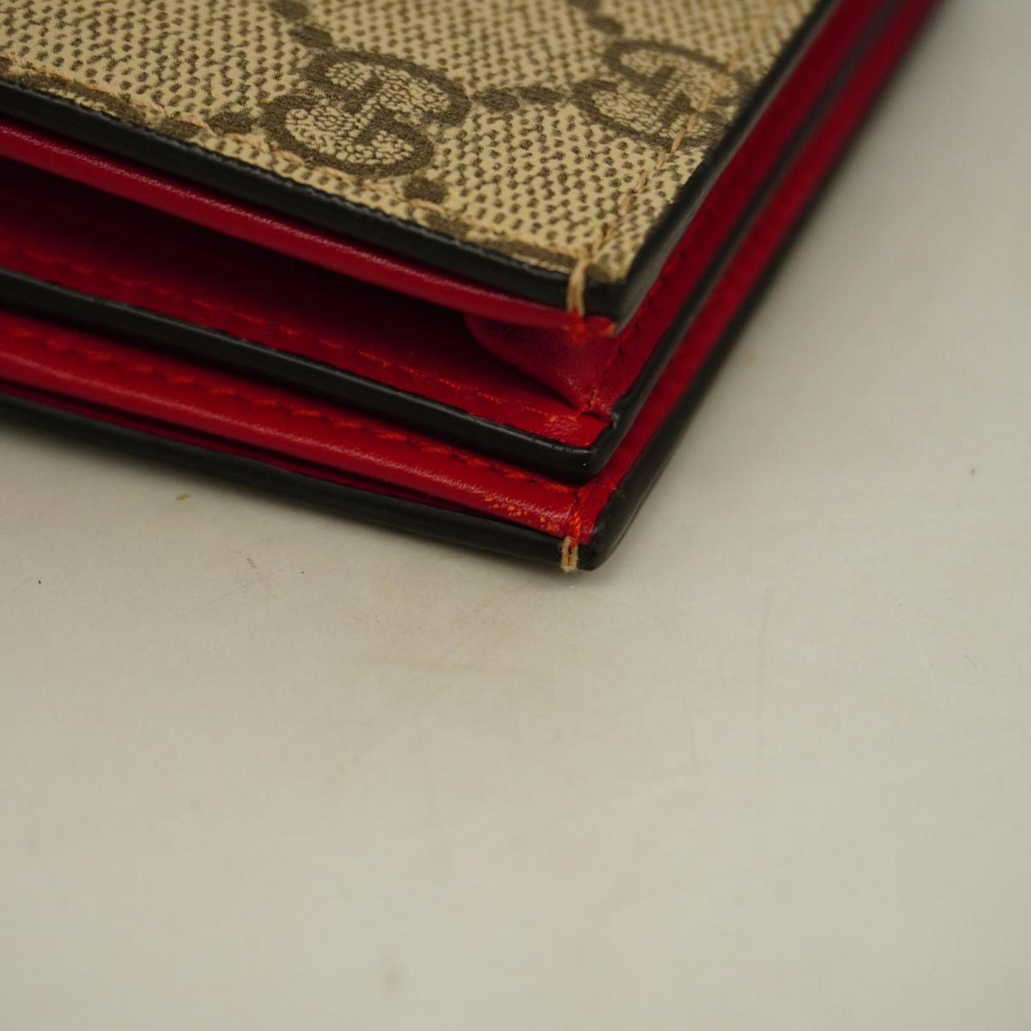 Gucci Gg Supreme  Canvas Wallet  ()