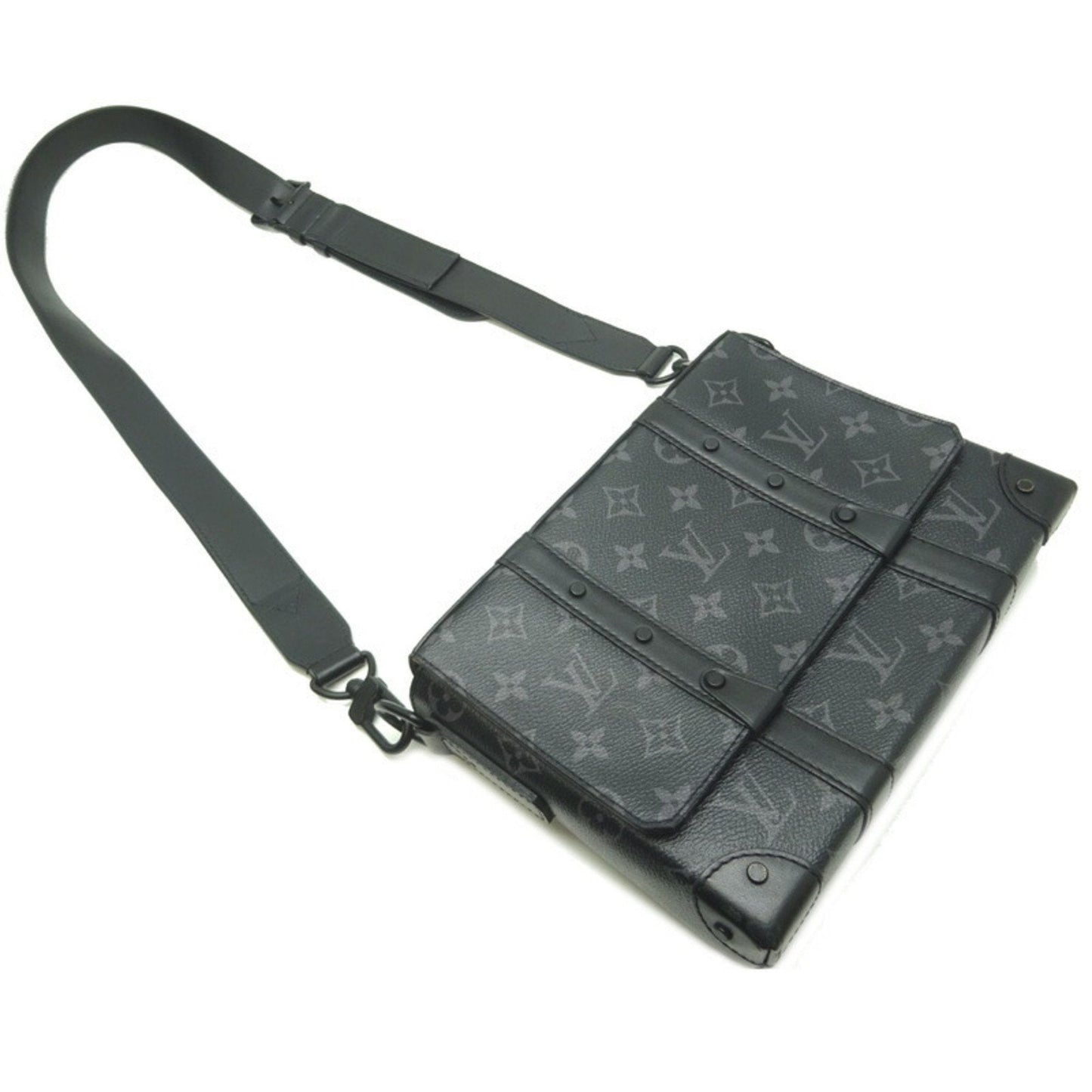 Louis Vuitton Eclipse  Canvas Shoulder Bag ()
