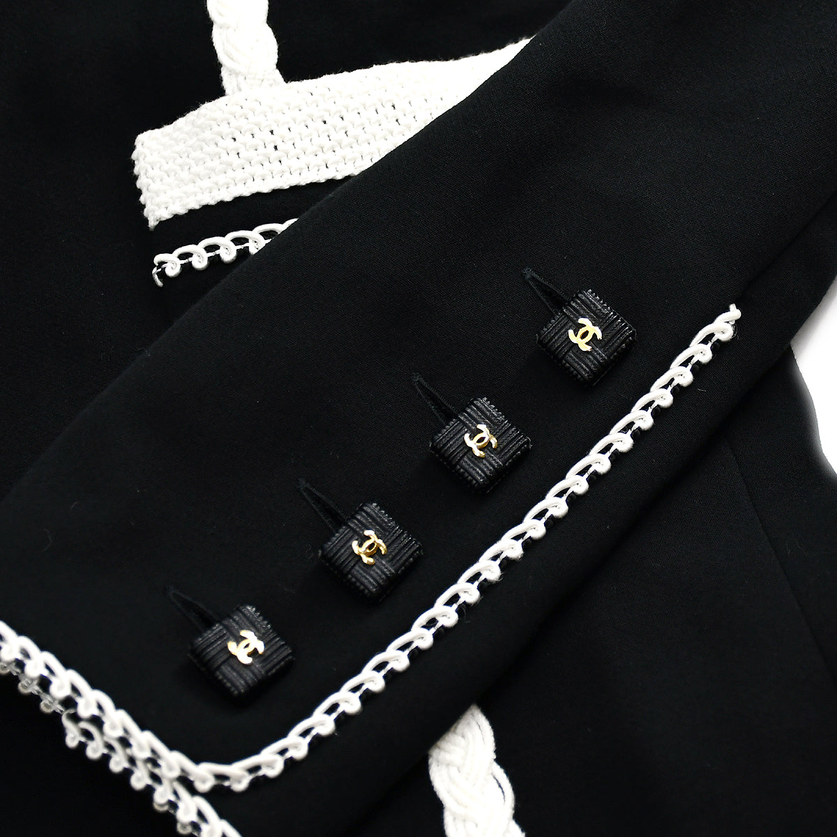 Luxury Chanel colour-block skirt suit #38 #42