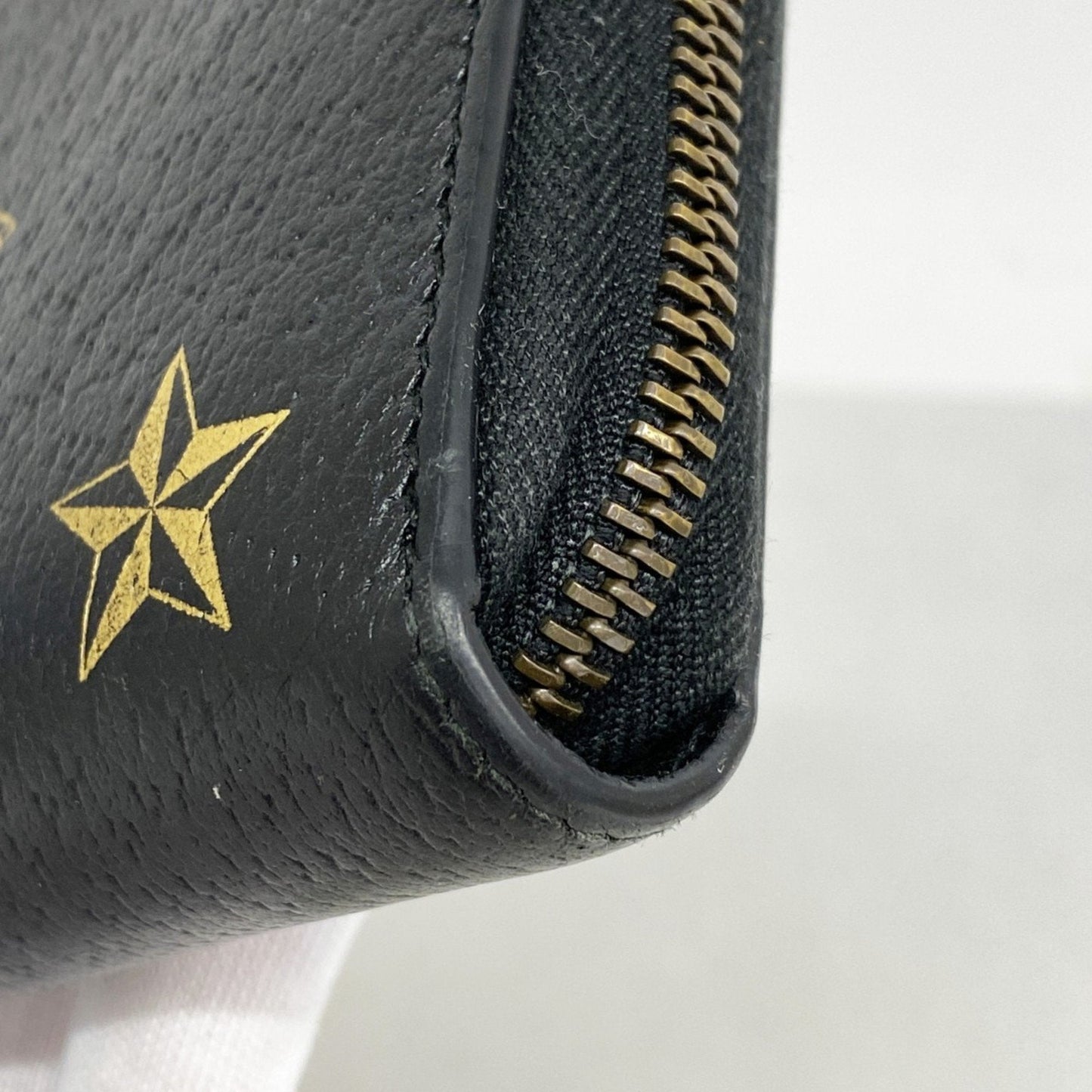 Gucci  Leather Long Wallet (Bi-Fold)