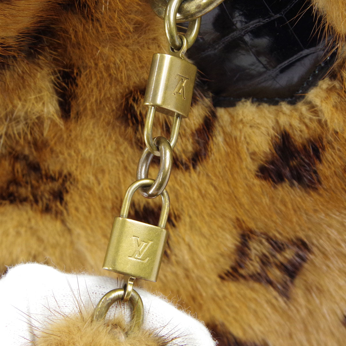 Louis Vuitton * 2004 Monogram Mink Fabuleux Extraordinaires Handbag M92700