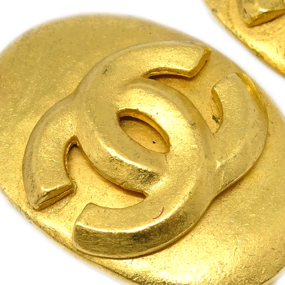 Chanel Oval Earrings Gold Clip-On 96P