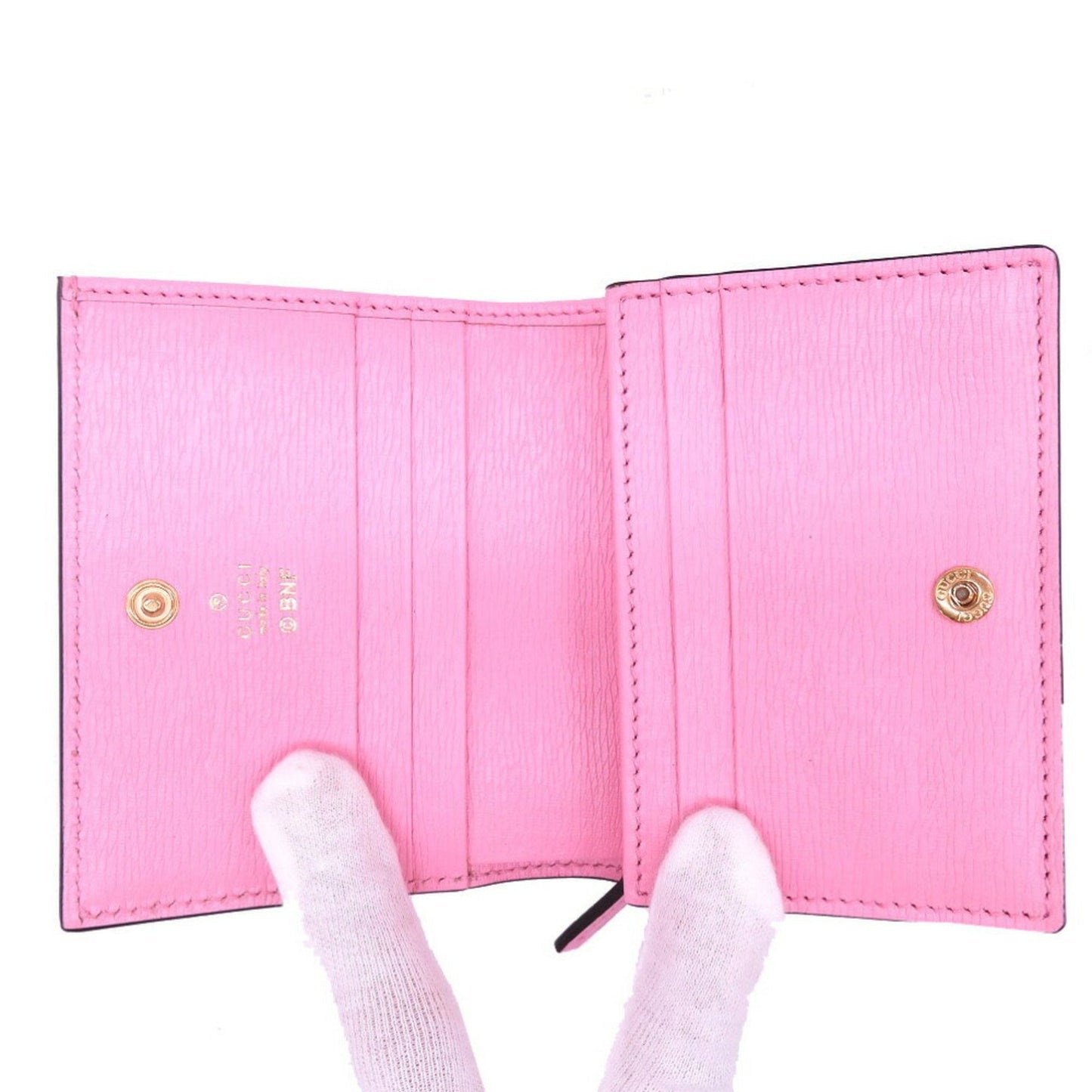 Gucci --  Leather Wallet  ()