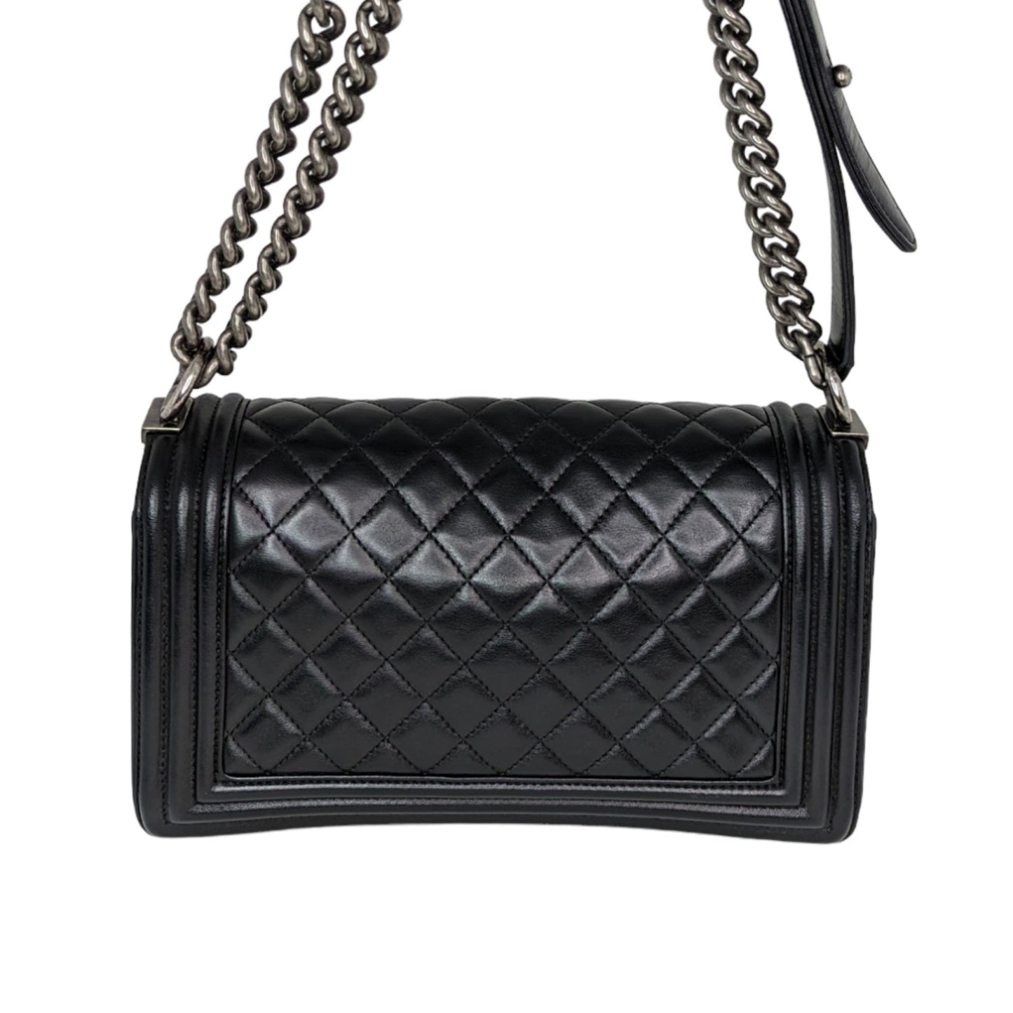Luxury Chanel bag Black Quilted Calfskin Medium Boy Bag