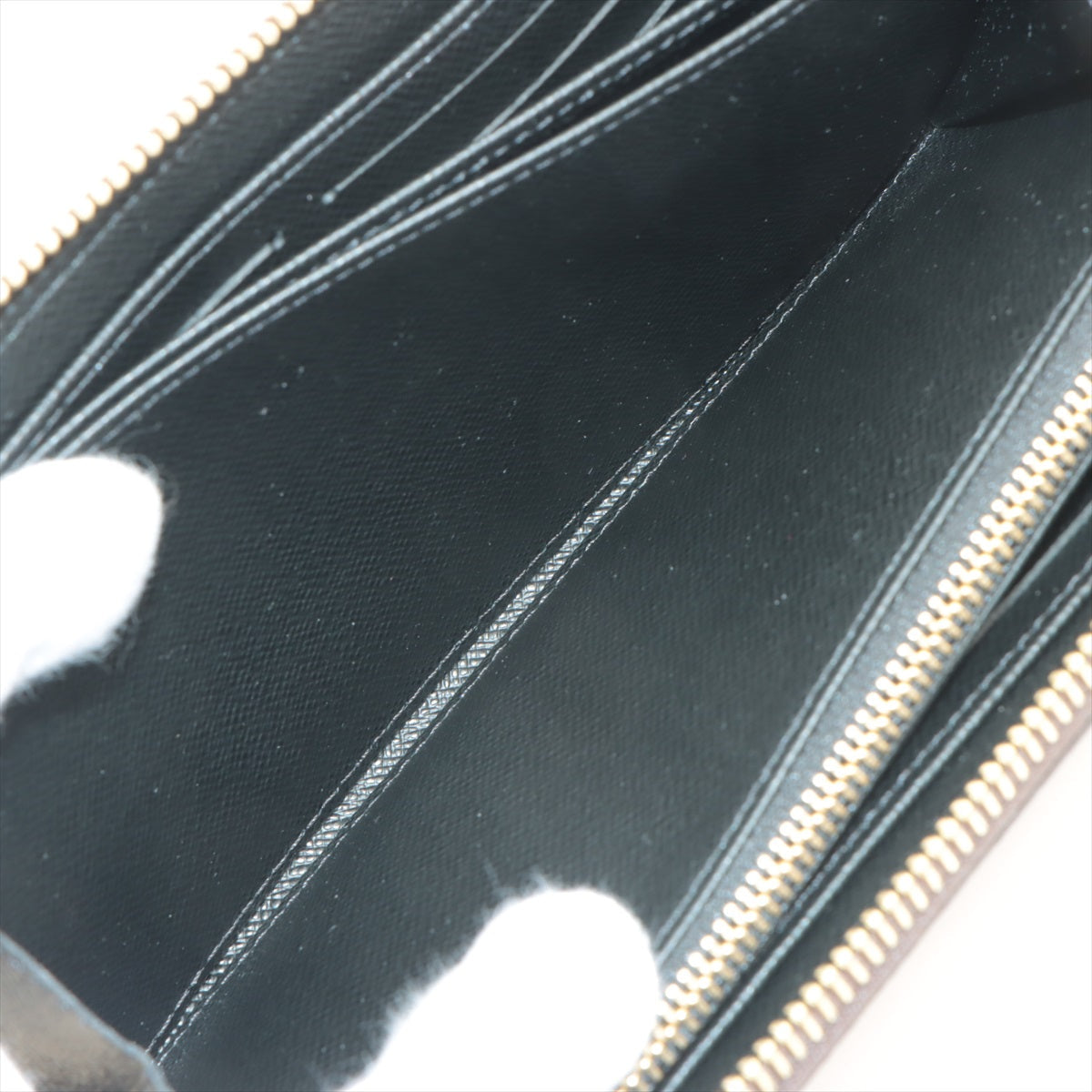 Louis Vuitton Giant Monogram Revers Zippy Wallet M69353