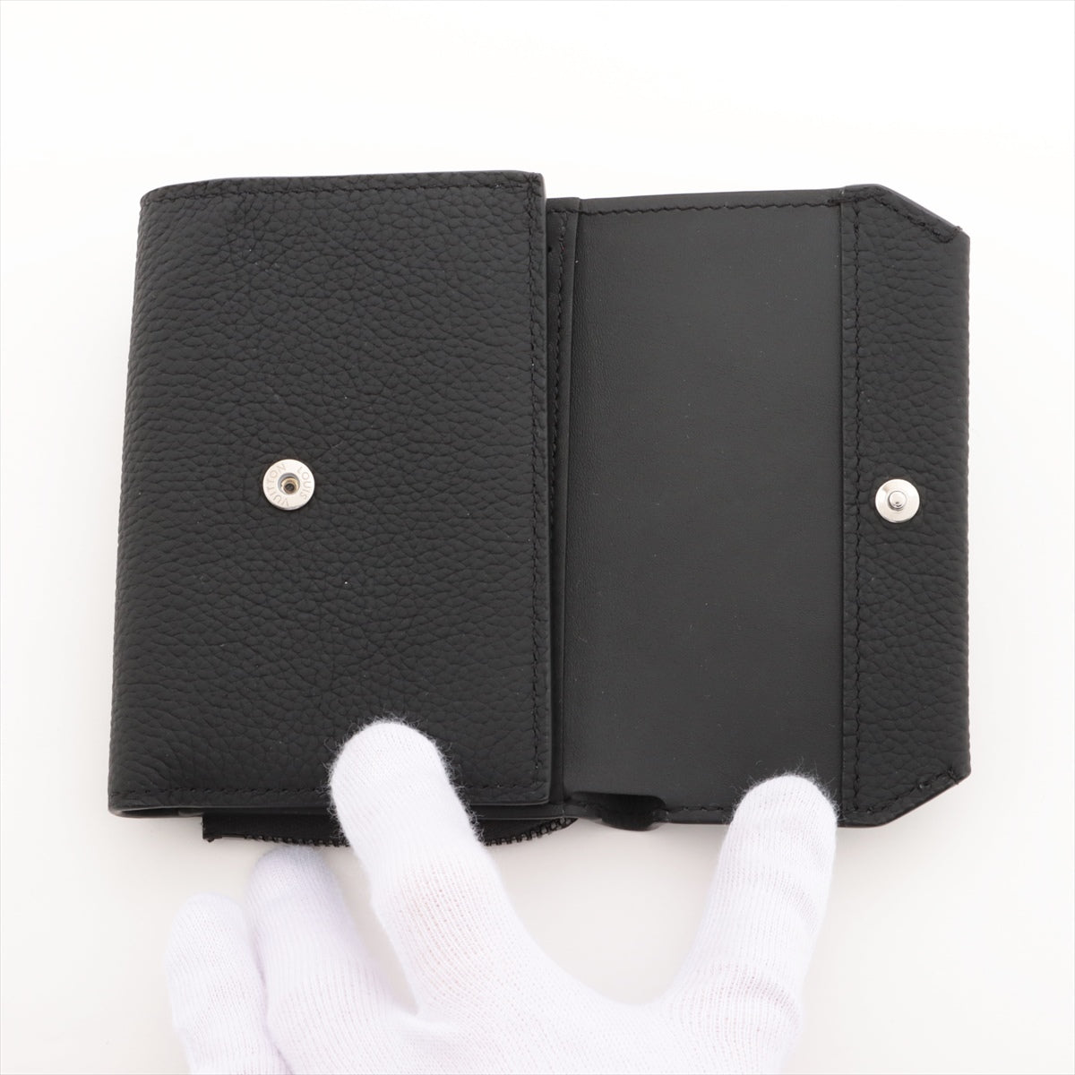 Louis Vuitton LV Aerogram Portfolio Pilot M81740 Noneir Compact Wallet