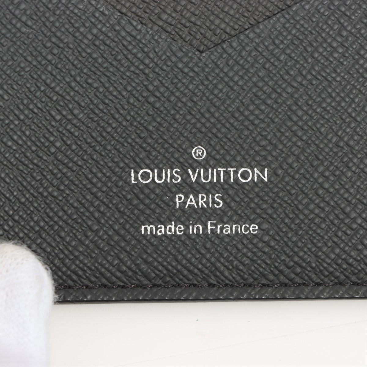 Louis Vuitton Taiga Portfolio Palas M62978 Black Money Clipper