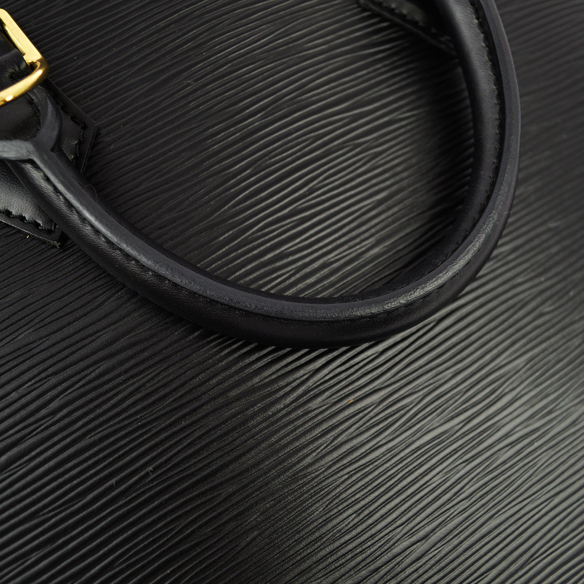 Louis Vuitton 1999 Black Epi Alma M52142