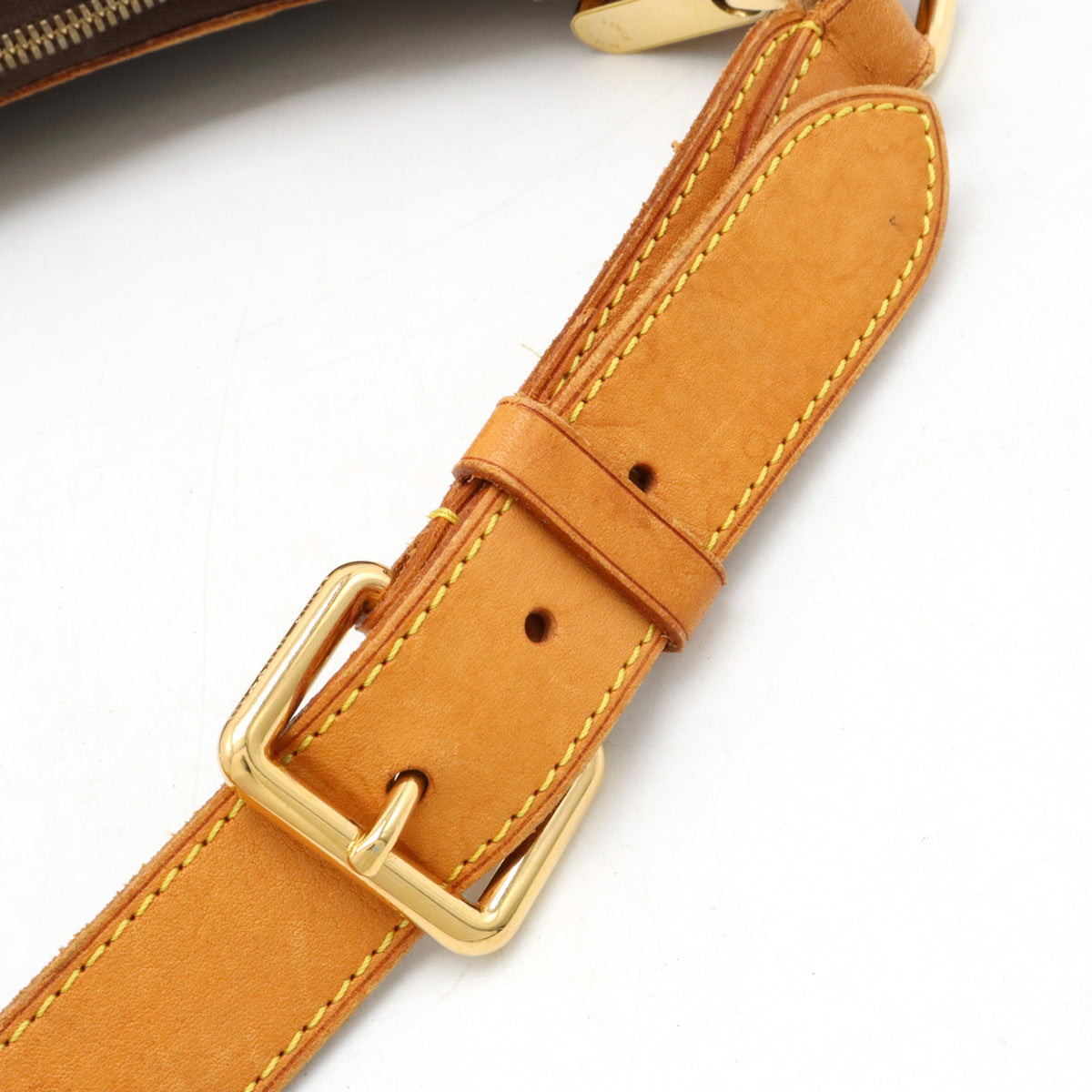 Louis Vuitton Louis Vuitton Monogram Thames GM Shoulder Bag One Shoulder Semi-Shoulder Shoulder M56383