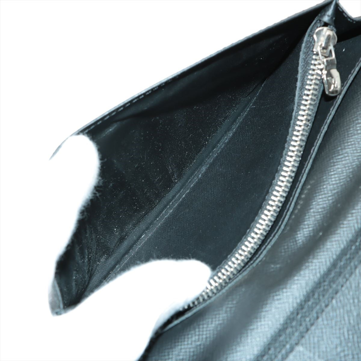 Louis Vuitton Taiga Portfolio Braza M30285 Noneir Wallet