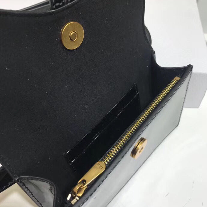 Luxury DiorSaddle Belt Bag In Black Patent Leather