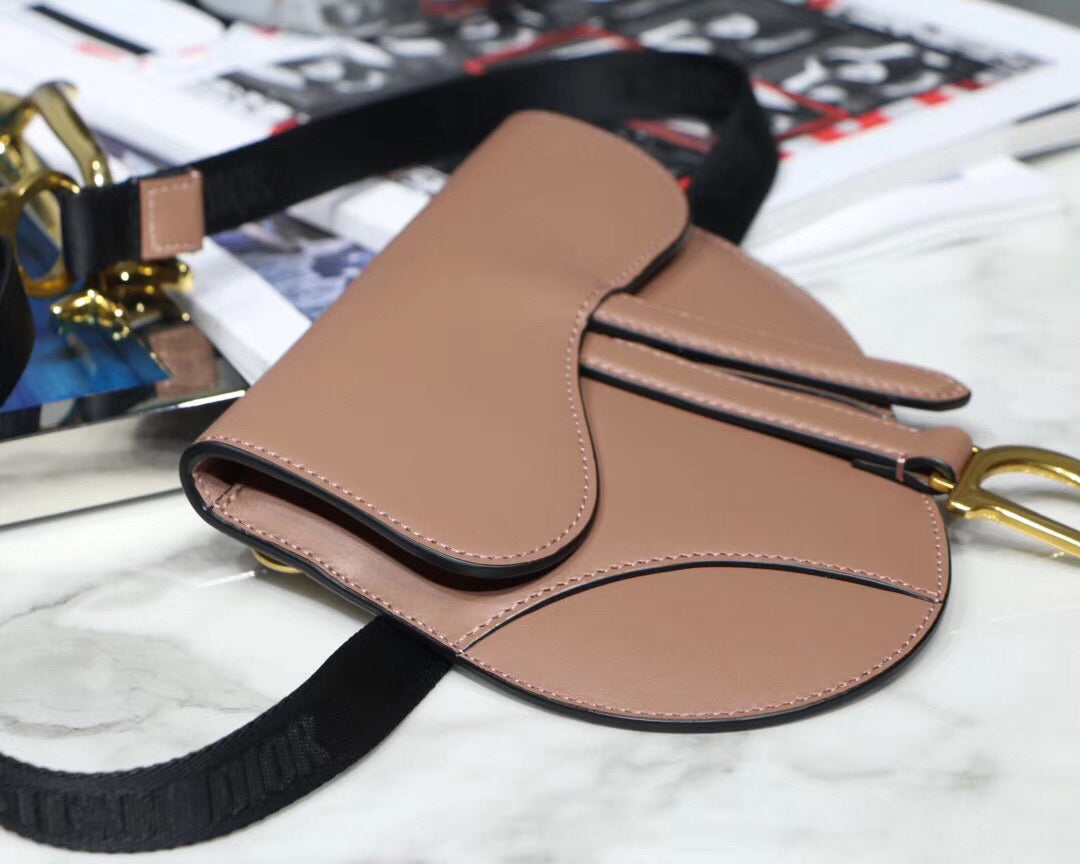 Luxury DiorSaddle Belt Bag In Powder Smooth Calfskin