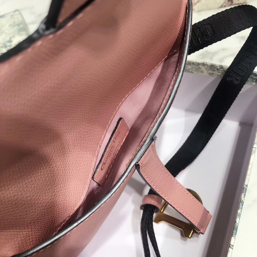 Luxury DiorSaddle Belt Bag In Powder Grained Calfskin