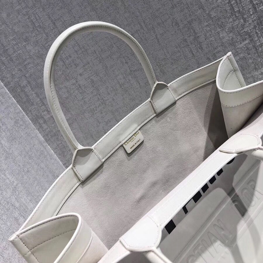Luxury DiorSurrealism Book Tote In White Printed Calfskin
