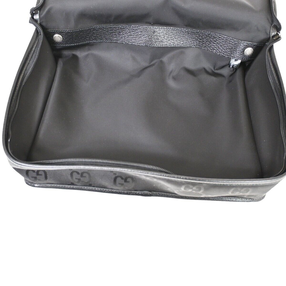 Gucci Off The Grid  Canvas Clutch Bag ()