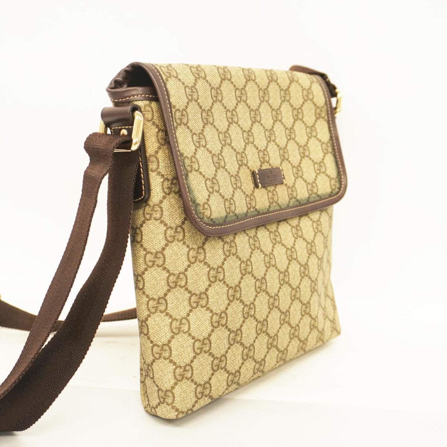 Luxury Gucci Trending 2025 Gg Supreme  Canvas Shoulder Bag ()