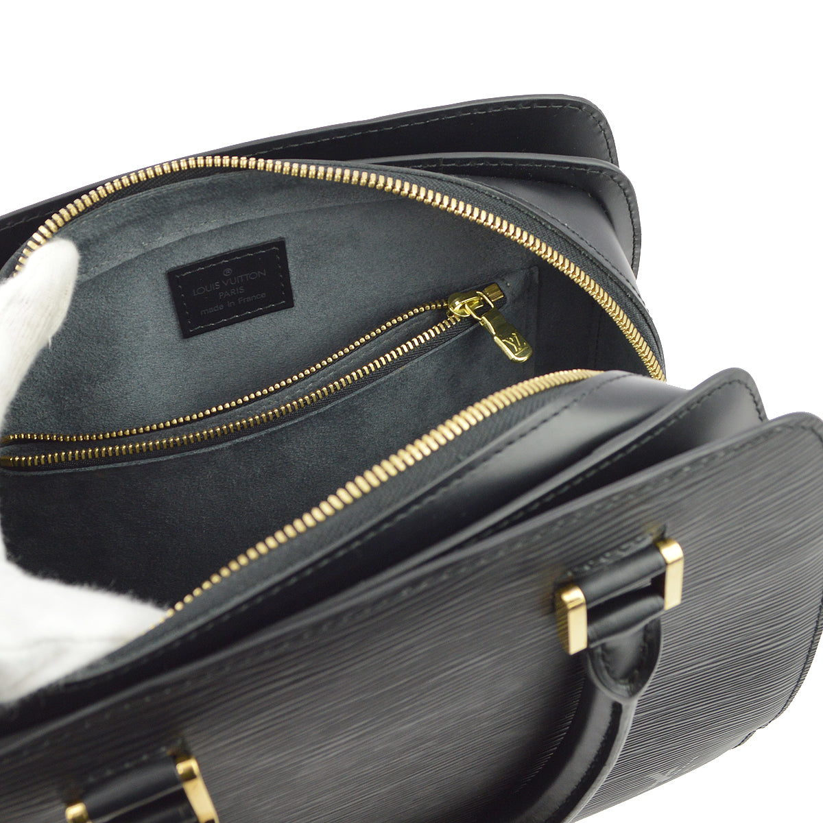 Louis Vuitton 2002 Black Epi Pont Neuf Handbag M52052