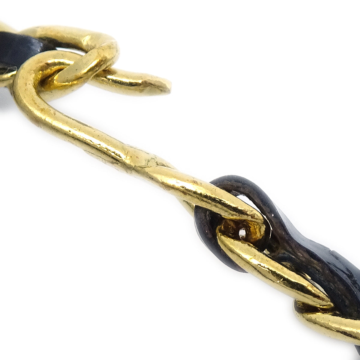 Luxury Chanel 1995 Bow Medallion Choker
