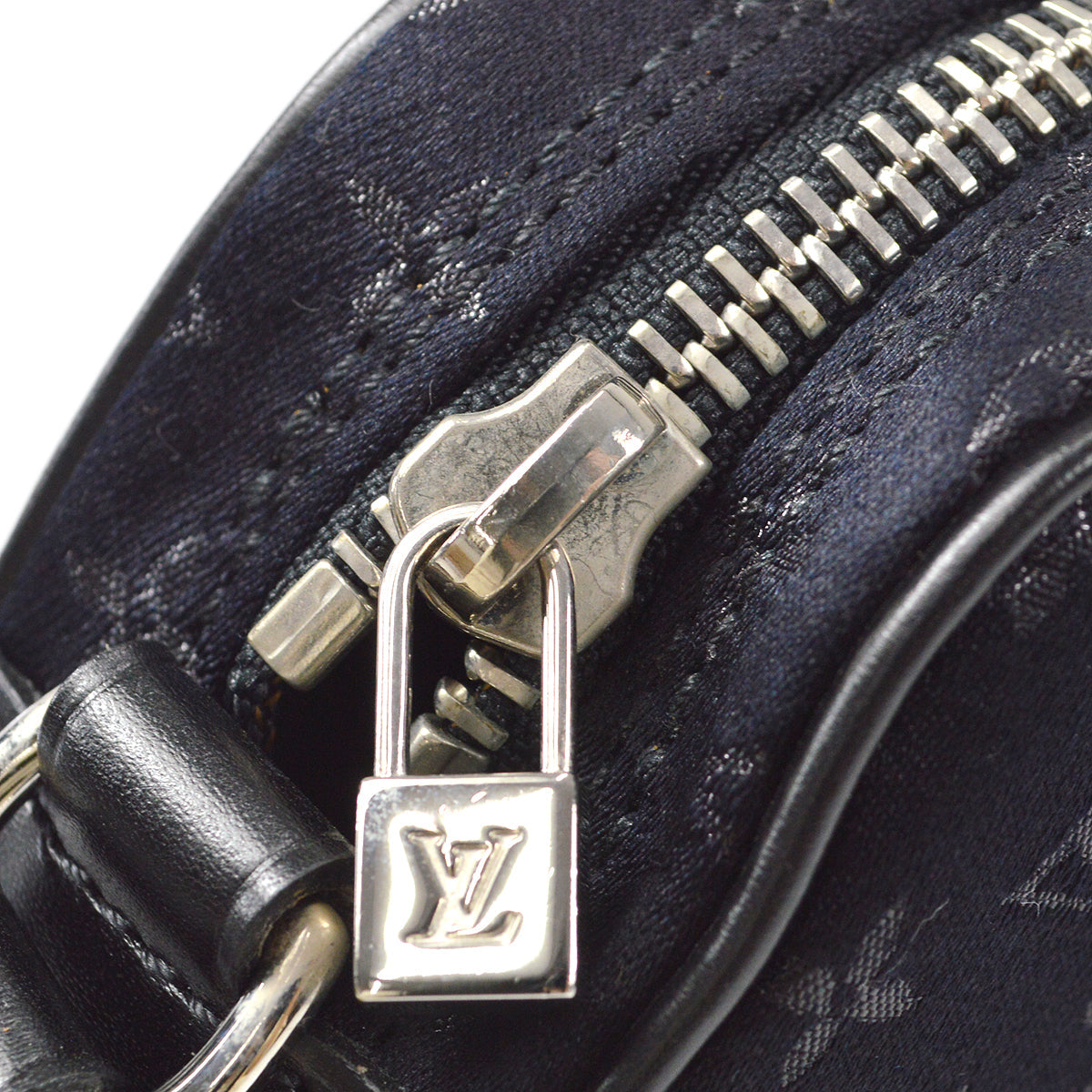 Louis Vuitton 2002 Black Satin Pochette Conte De Fees M92275