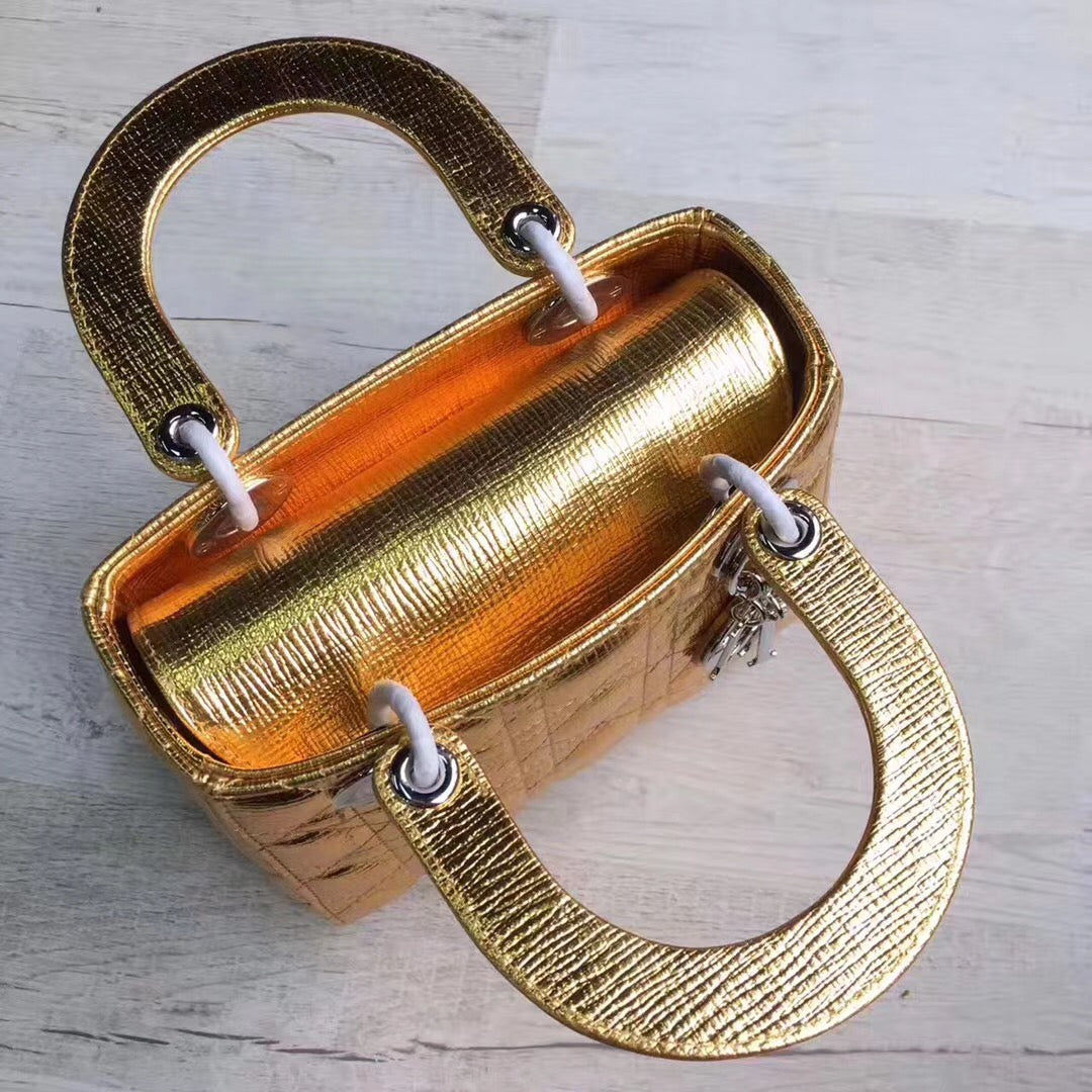Luxury DiorMy Lady Luxury DiorBag In Gold Grained Calfskin
