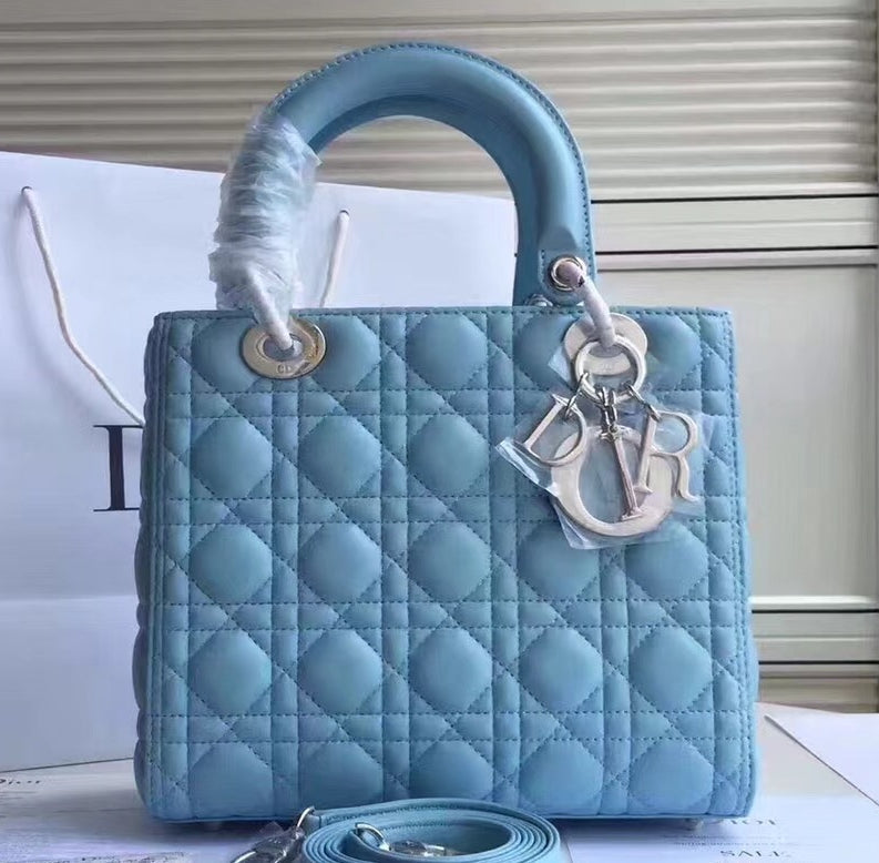 Luxury DiorMedium Lady Luxury DiorBag In Celeste Lambskin