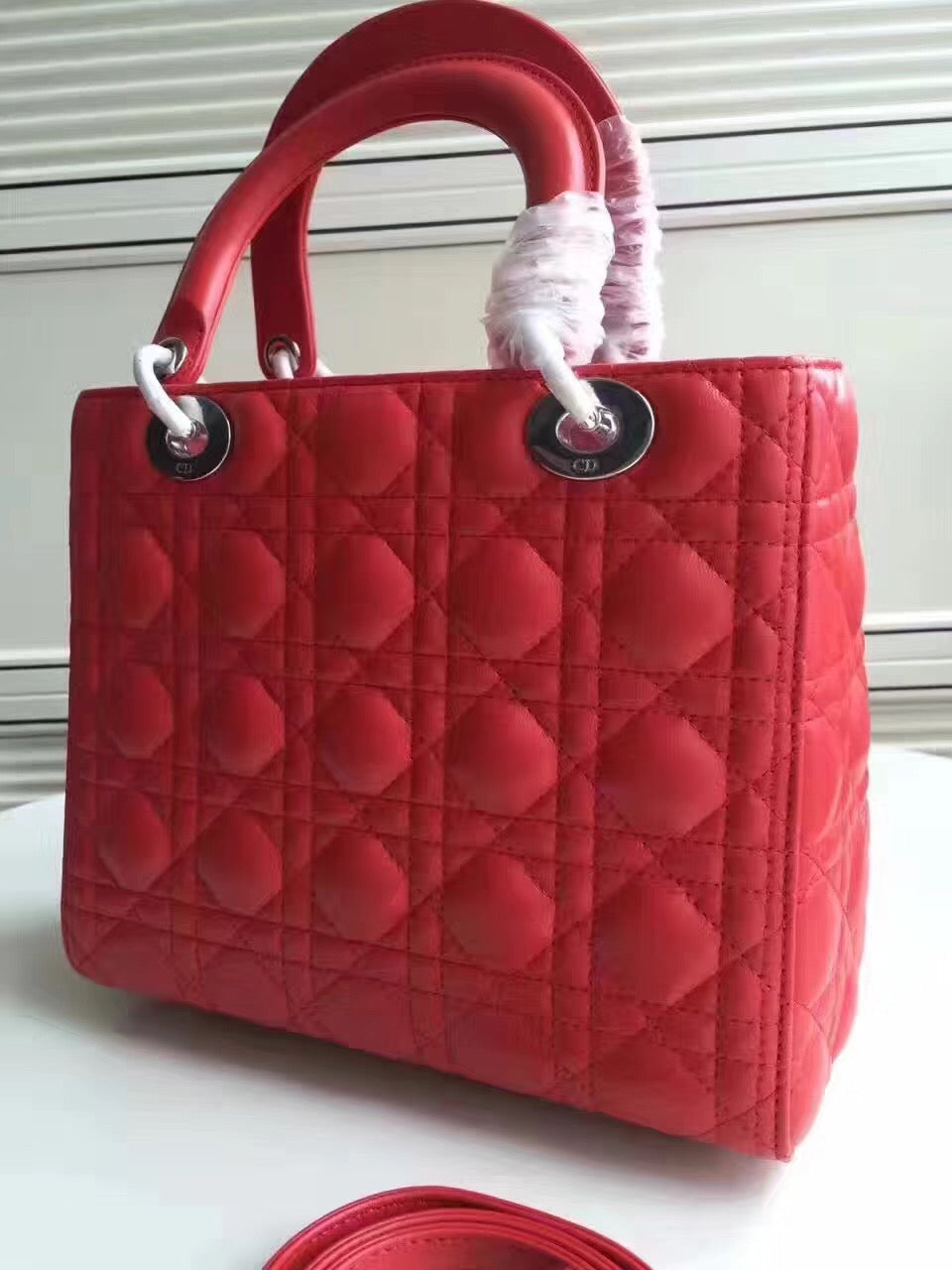 Luxury DiorMedium Lady Luxury DiorBag In Red Lambskin