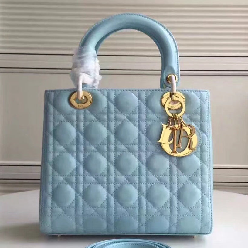 Luxury DiorMedium Lady Luxury DiorBag In Celeste Patent Leather