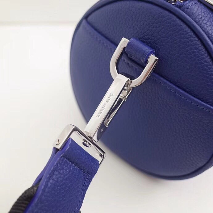 Luxury DiorRoller Pouch In Blue Grained Calfskin