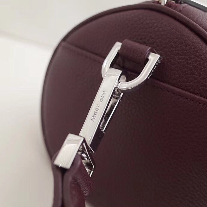 Luxury DiorRoller Pouch In Burgundy Grained Calfskin