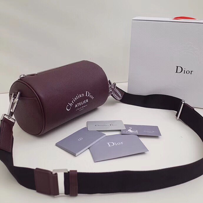 Luxury DiorRoller Pouch In Burgundy Grained Calfskin