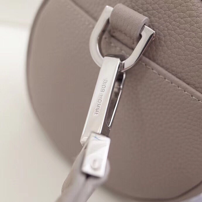 Luxury DiorRoller Pouch In Grey Grained Calfskin