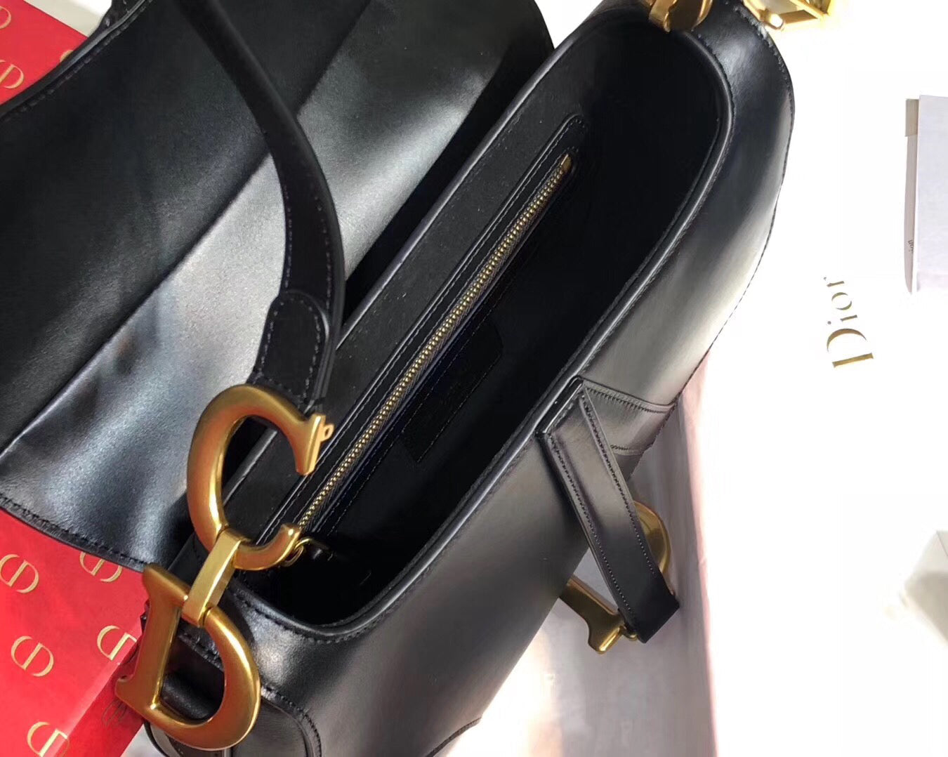 Luxury DiorSaddle Bag In Black Calfskin
