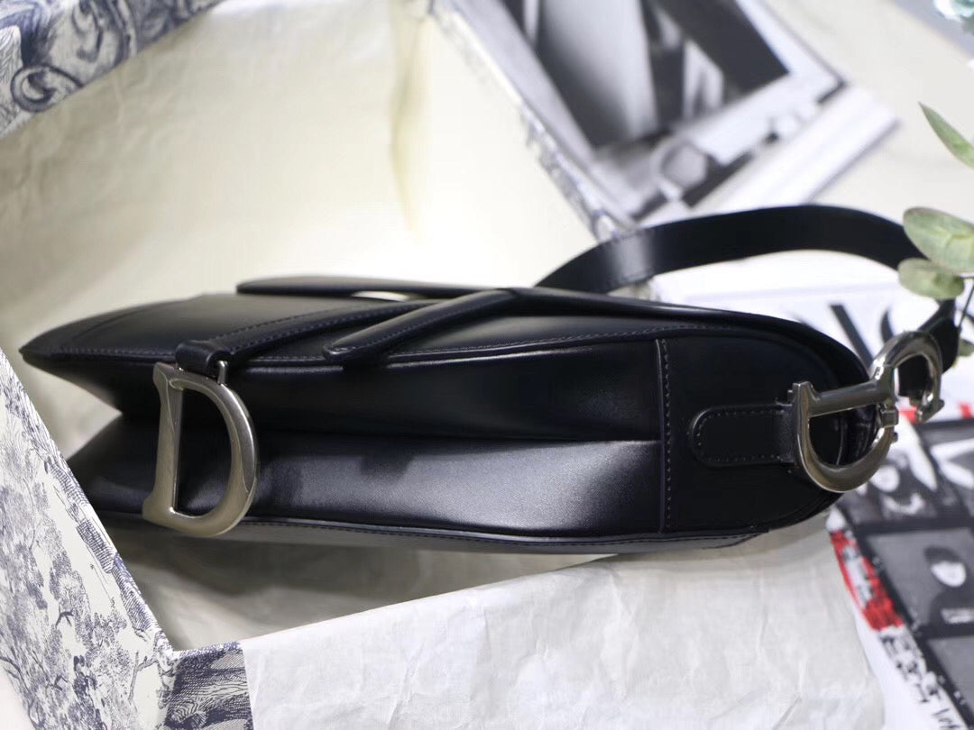 Luxury DiorSaddle Bag In Black Soft Calfskin