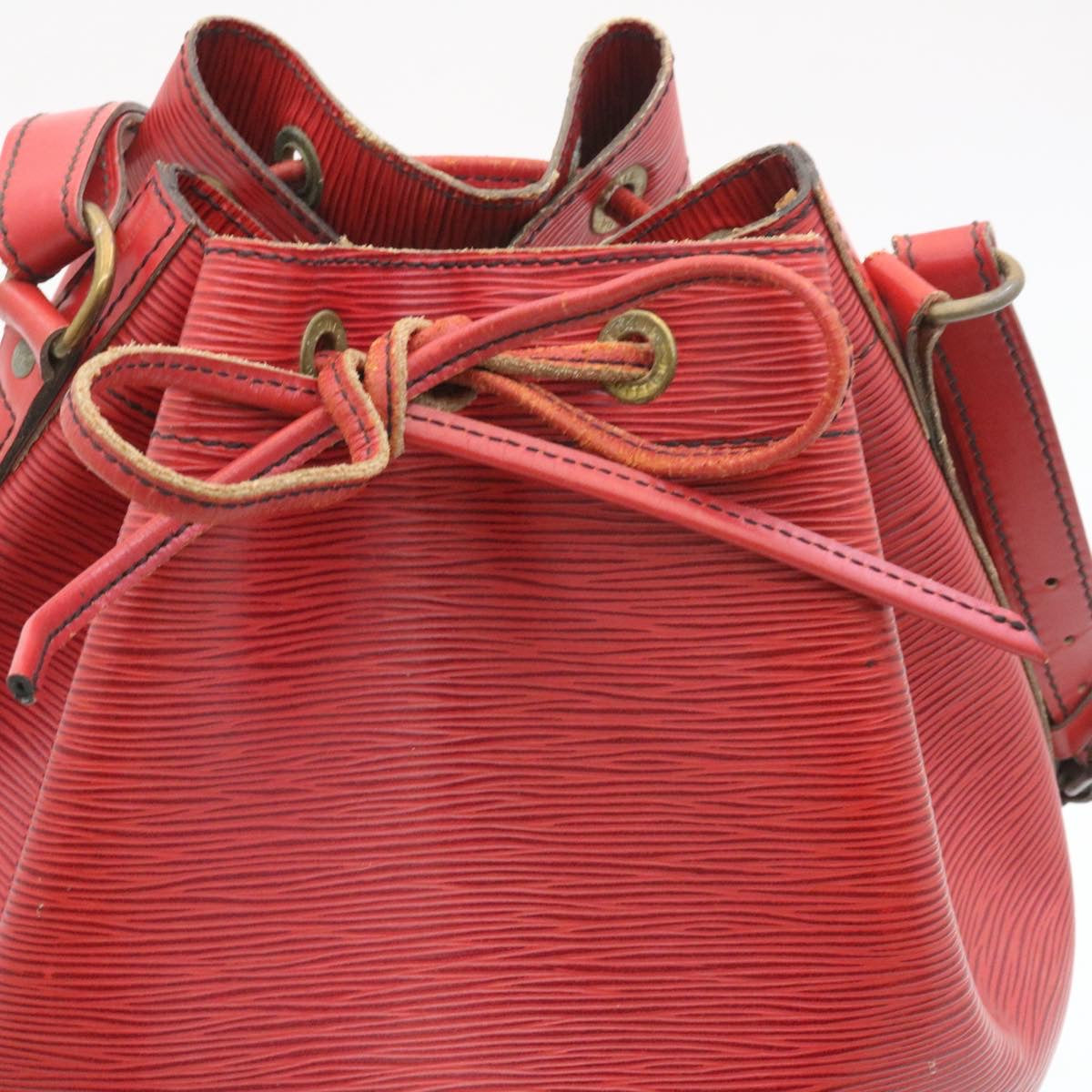 LOUIS VUITTON Epi Noe Shoulder Bag Red M44007 LV ds396
